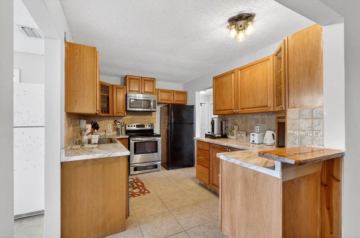 PORT ST LUCIE SECTION 24 - Residential