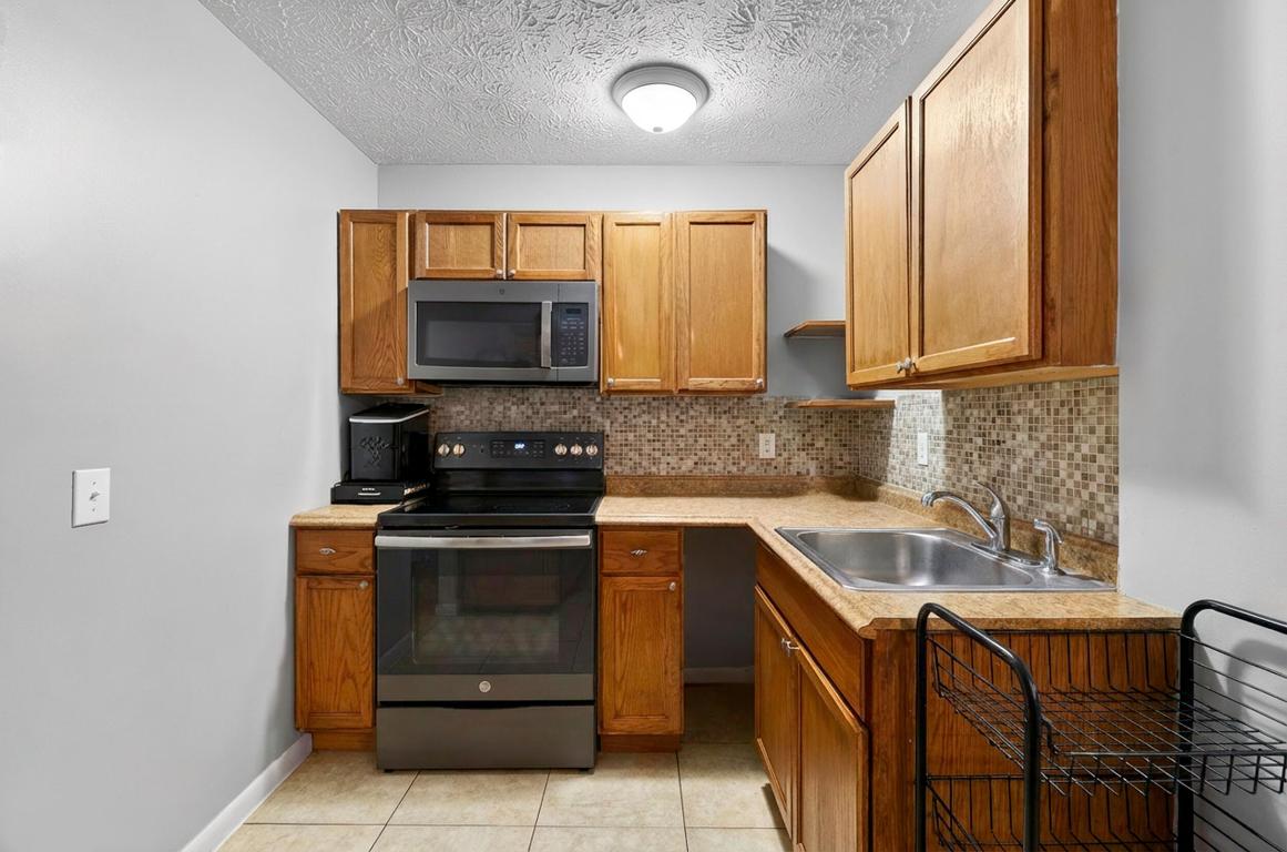 PORT ST LUCIE SECTION 24 - Residential