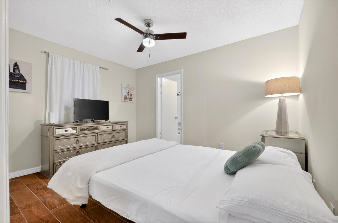 PORT ST LUCIE SECTION 24 - Residential