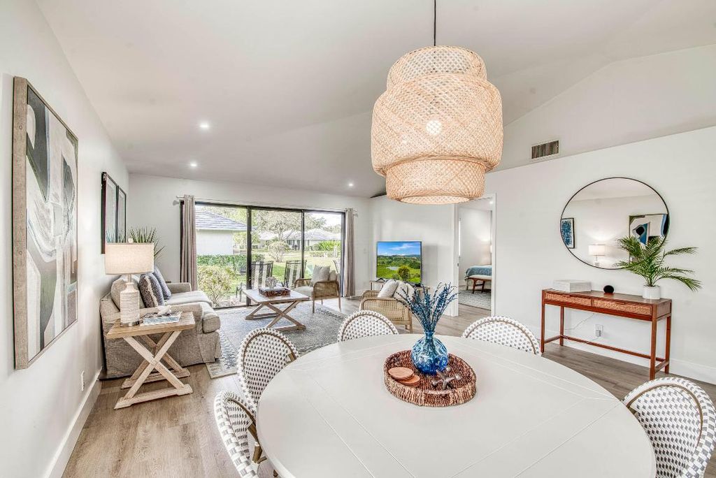 Photo of 130 Club Drive, Palm Beach Gardens, FL 33418 (MLS # R11140308)