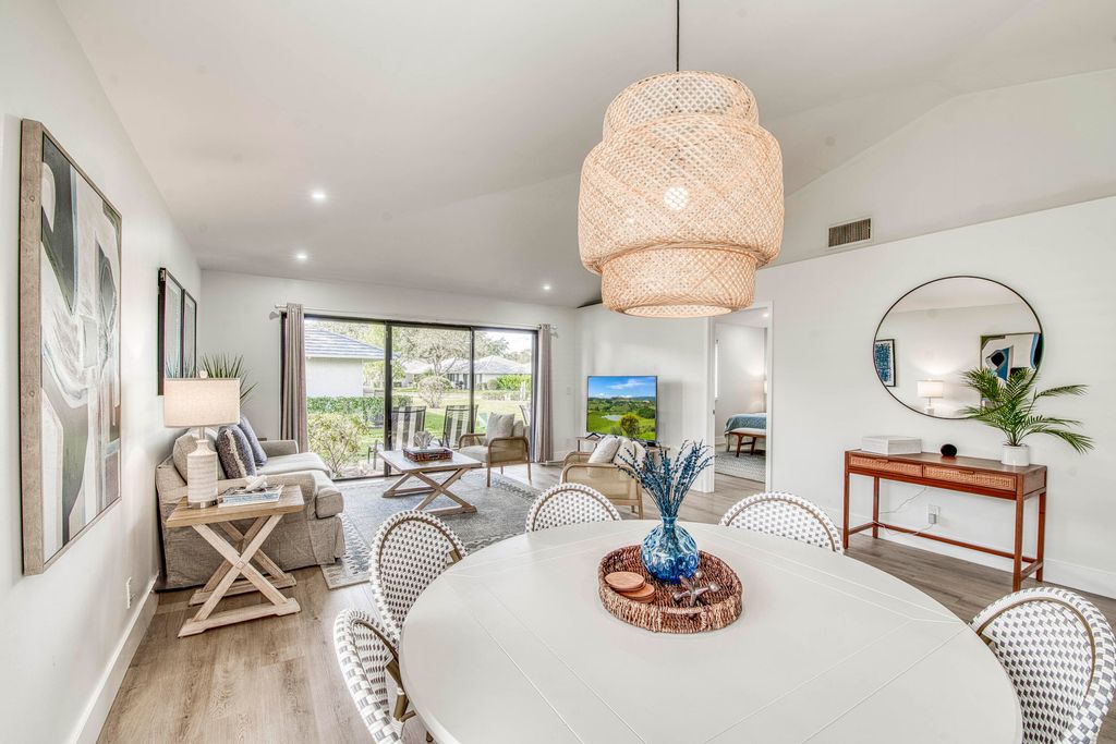 Photo of 130 Club Drive, Palm Beach Gardens, FL 33418 (MLS # R11140308)