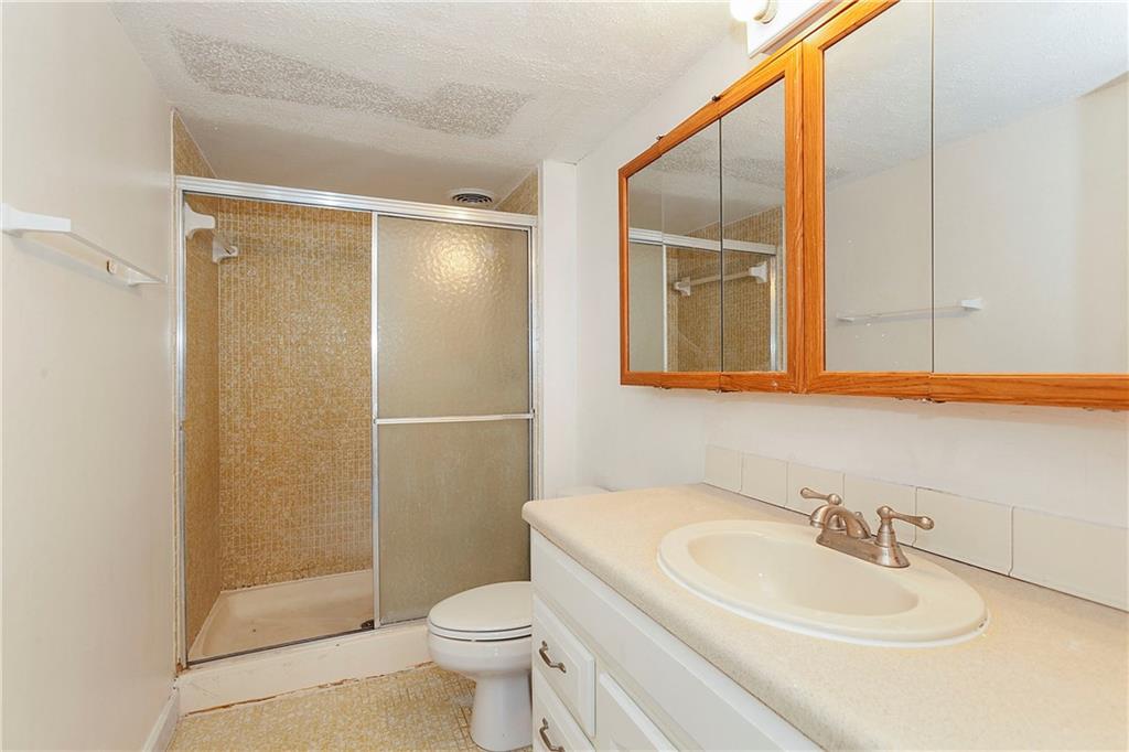 Environ I Condo 5 & 6 - Residential Lease