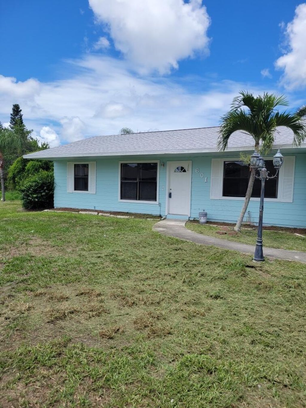 Photo of 601 SE Polynesian Avenue, Port Saint Lucie, FL 34983 (MLS # R11004317)