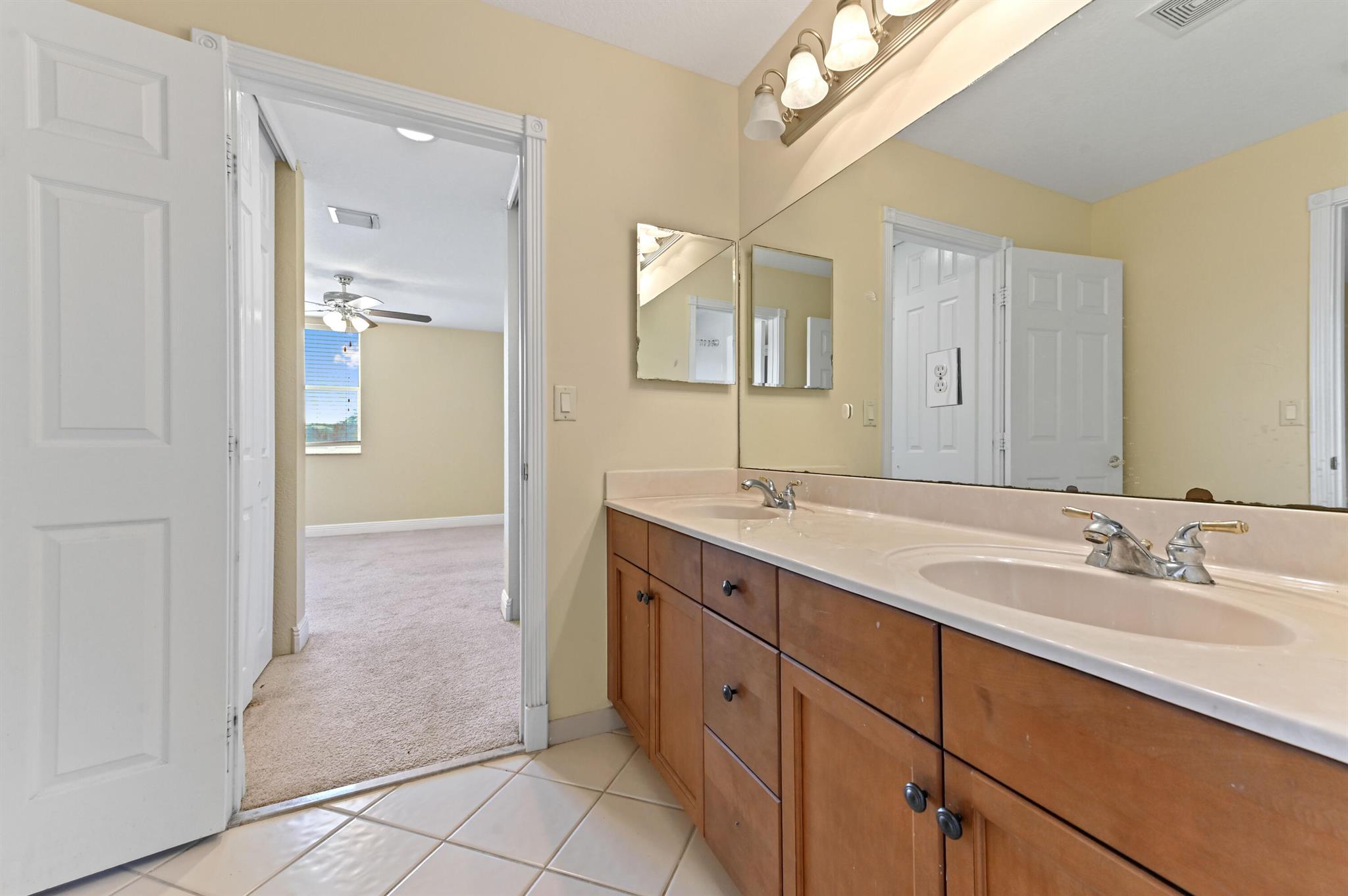 OLYMPIA - Residential Lease