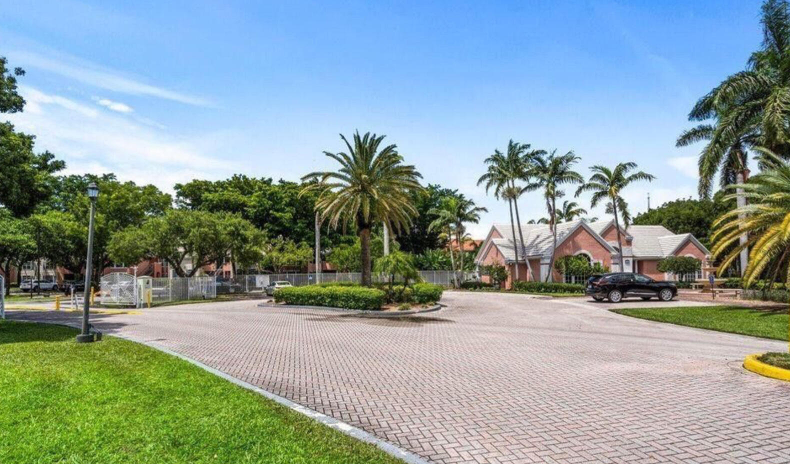 BAHIA AT DELRAY CONDO - Residential