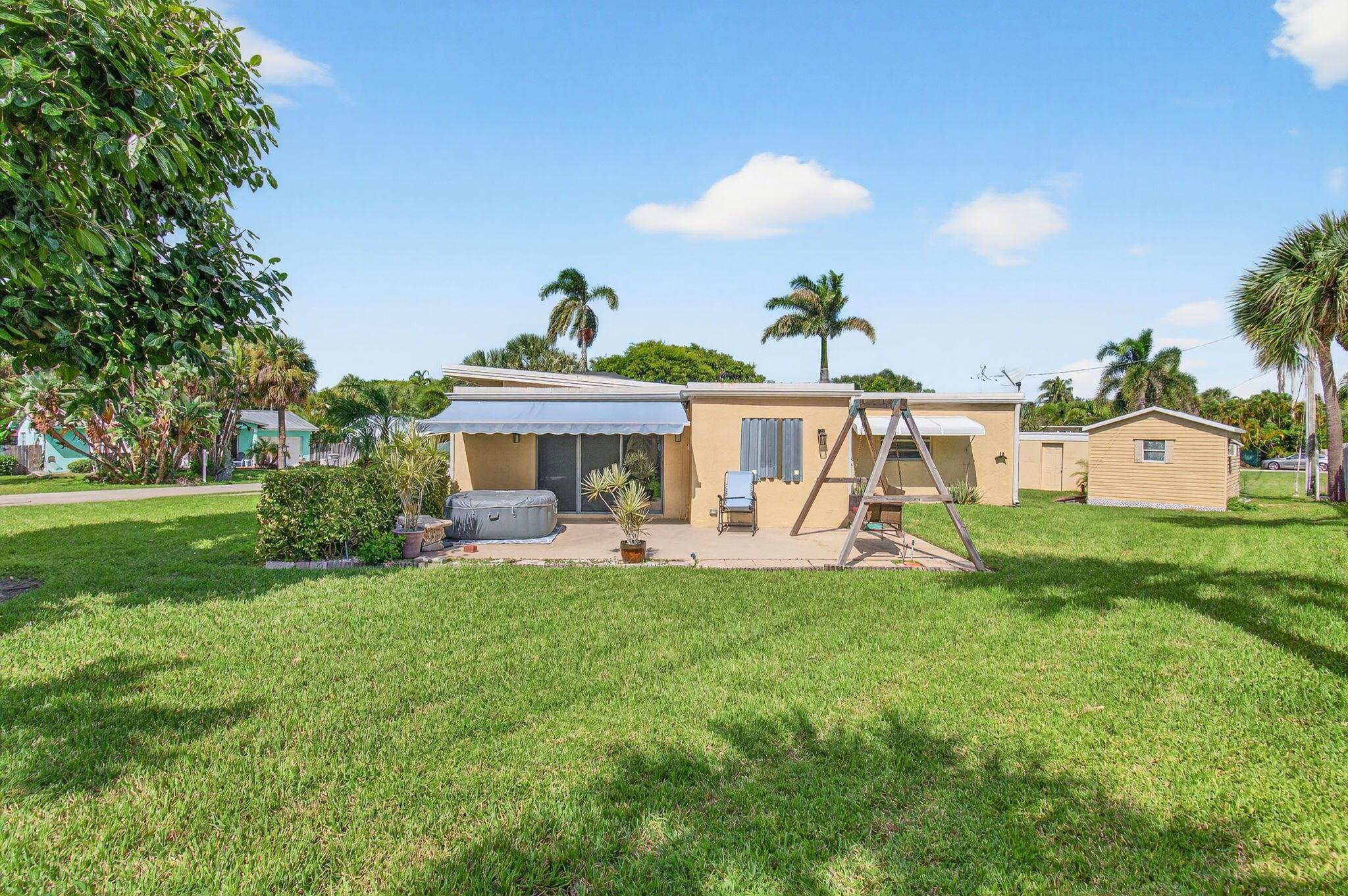 TRADE WINDS ESTS FIRST AD - Residential