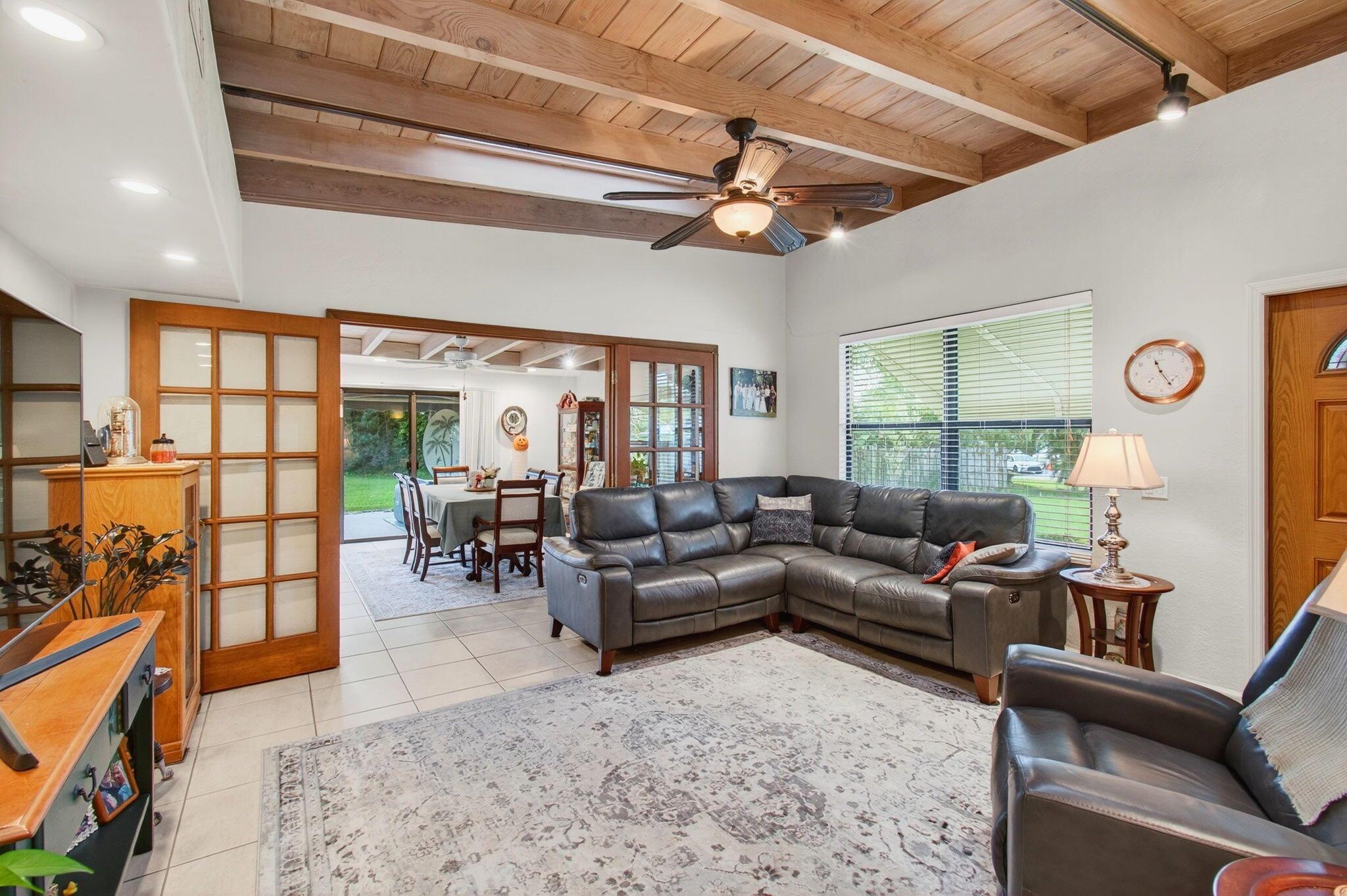 TRADE WINDS ESTS FIRST AD - Residential