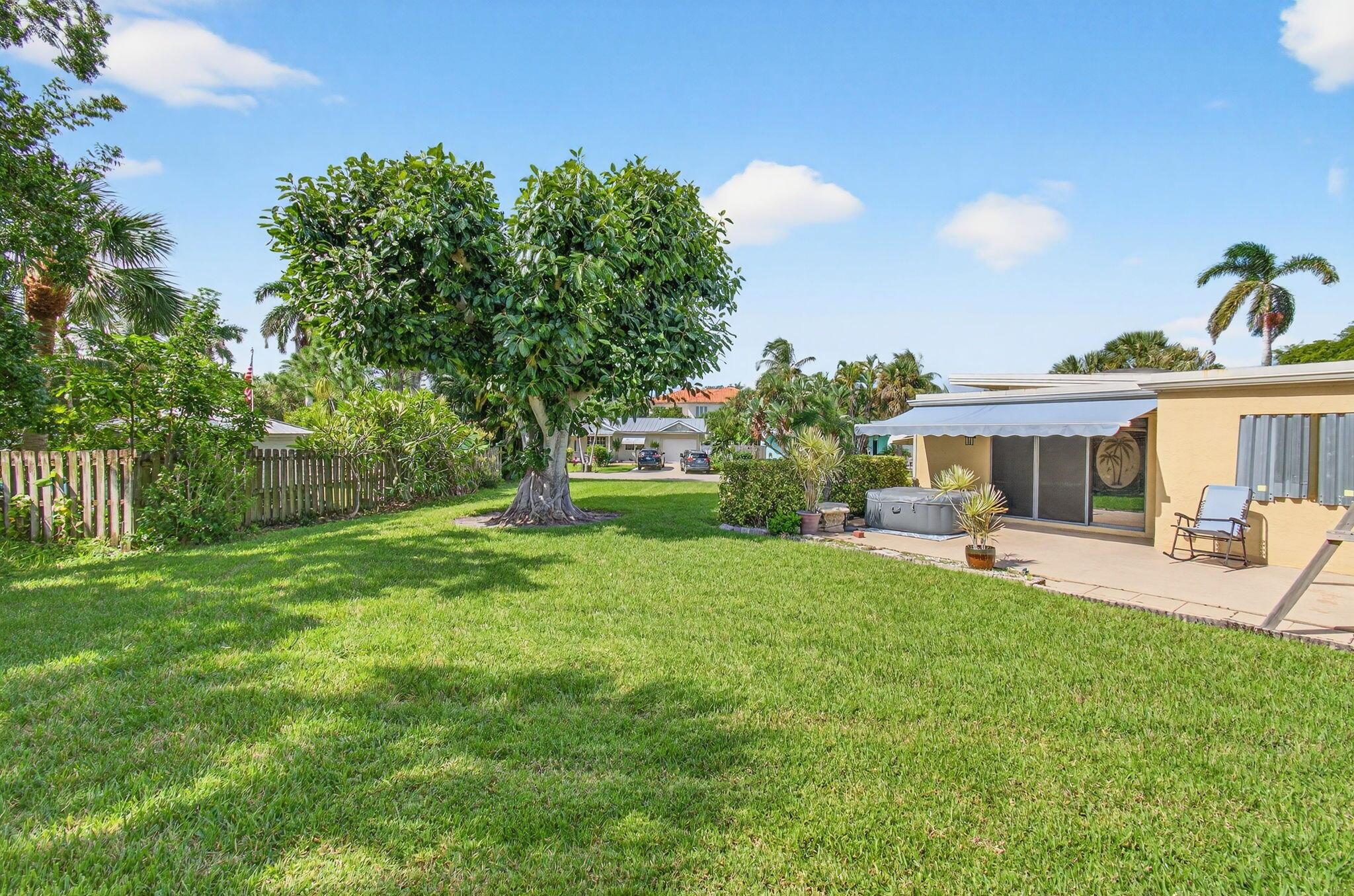 TRADE WINDS ESTS FIRST AD - Residential