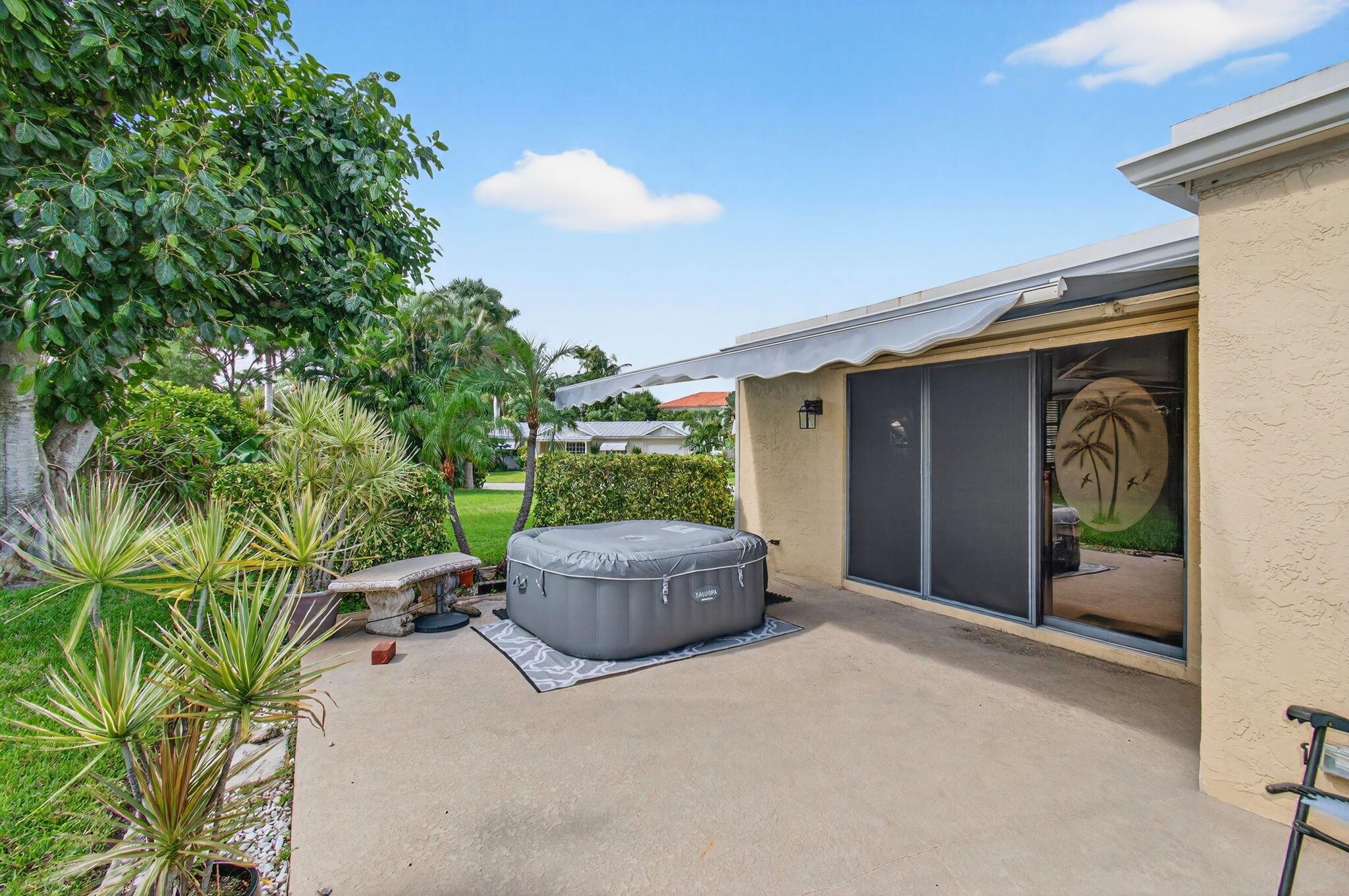 TRADE WINDS ESTS FIRST AD - Residential