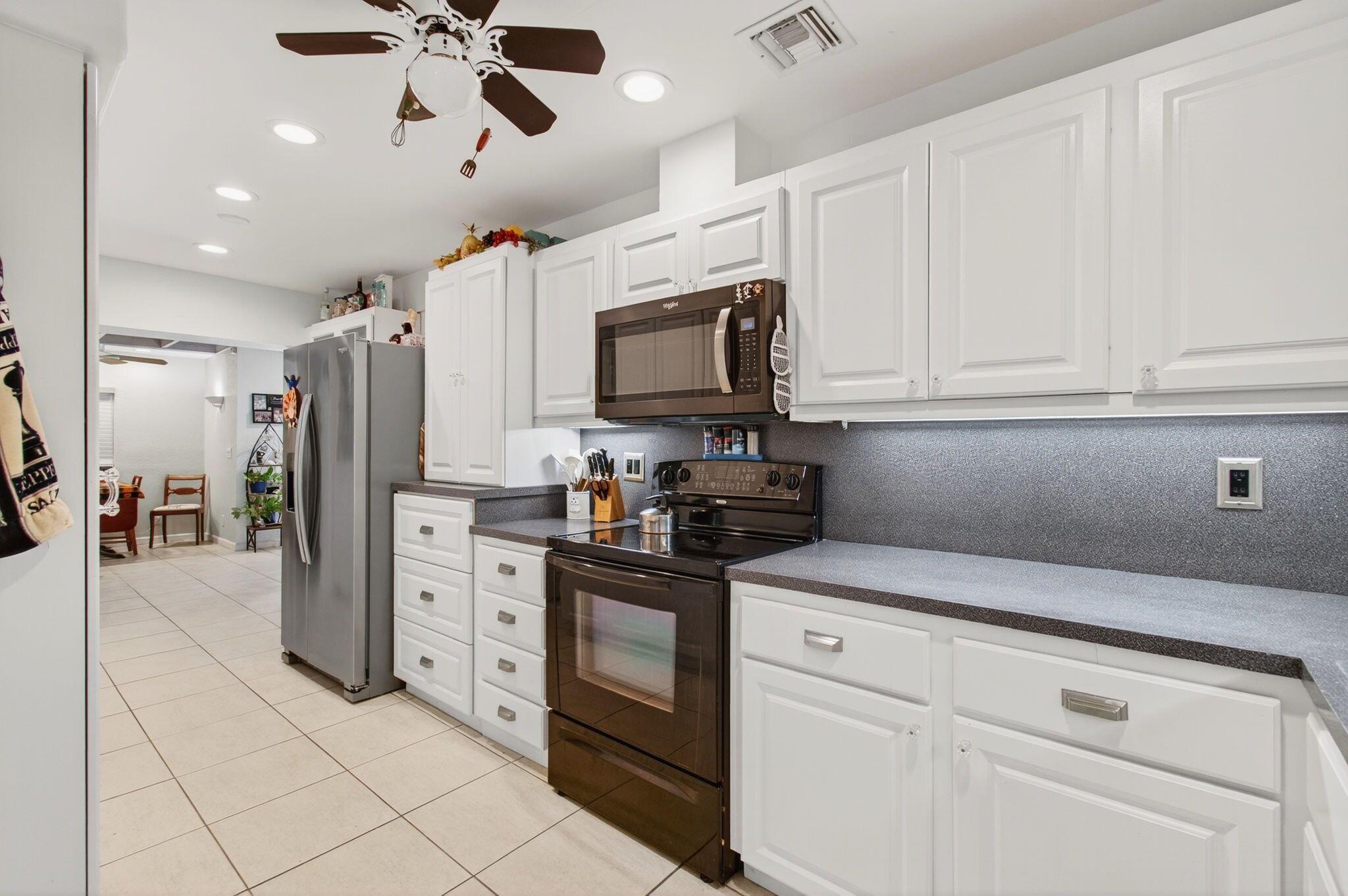 TRADE WINDS ESTS FIRST AD - Residential