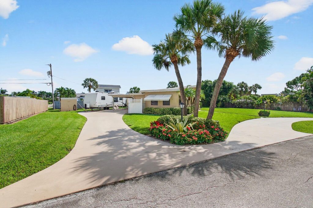 Photo of 3115 Pierson Drive, Delray Beach, FL 33483 (MLS # R11133510)