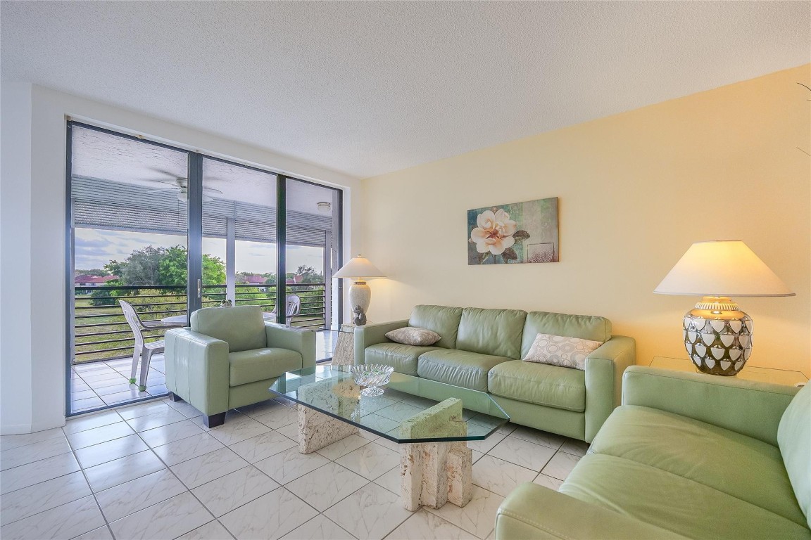 ENVIRON TOWERS - Residential