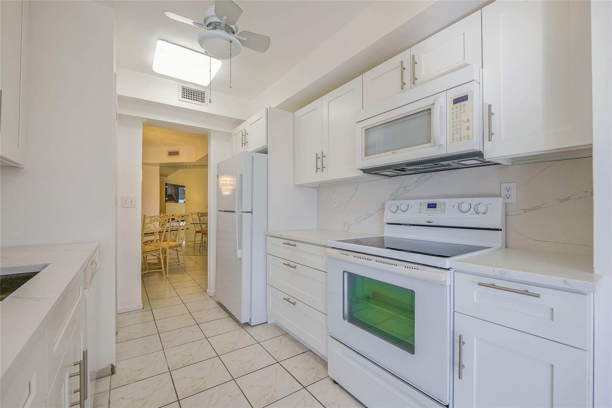 ENVIRON TOWERS - Residential