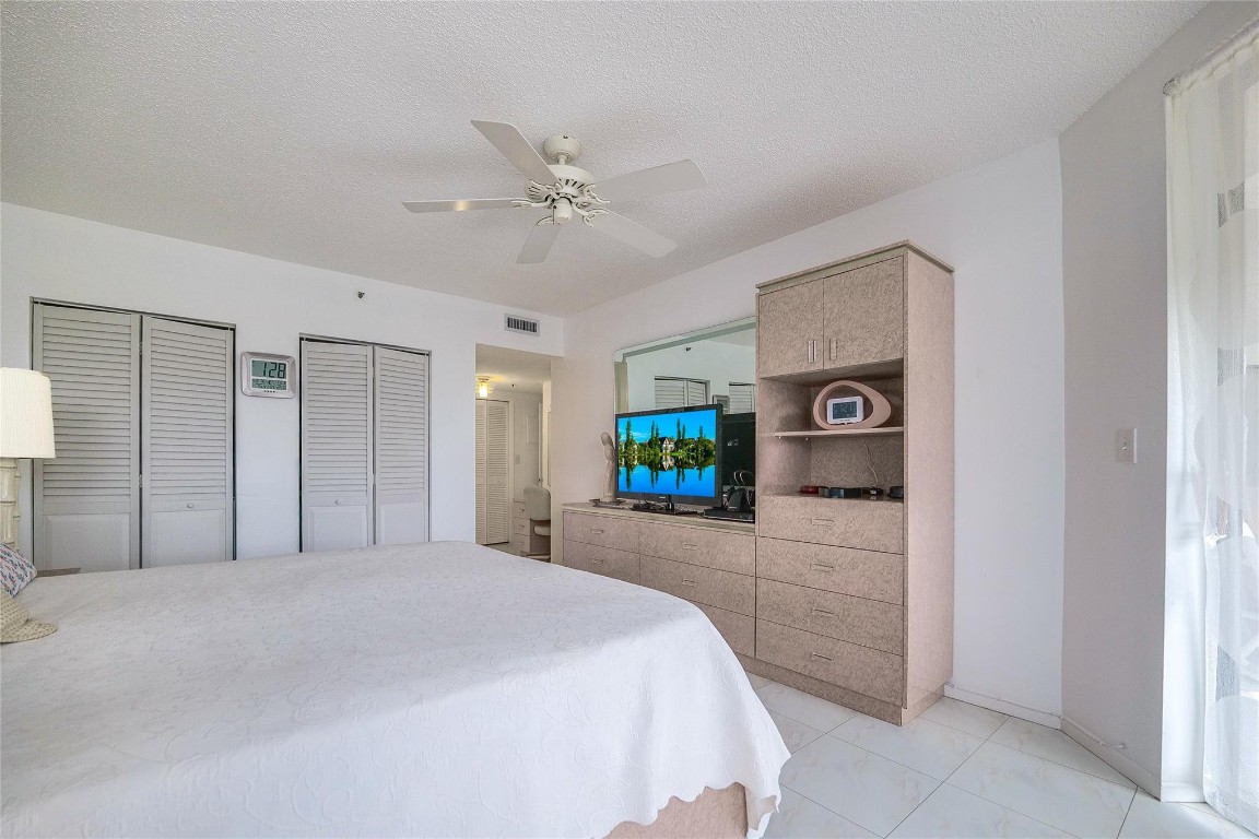 ENVIRON TOWERS - Residential