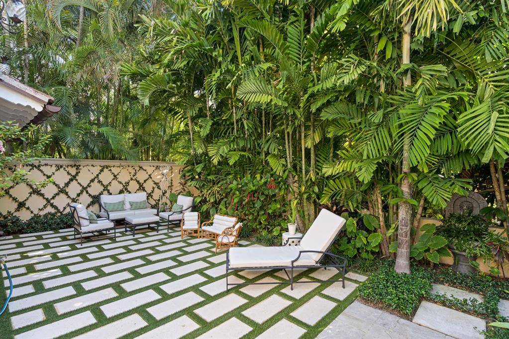 POINCIANA PARK - Residential