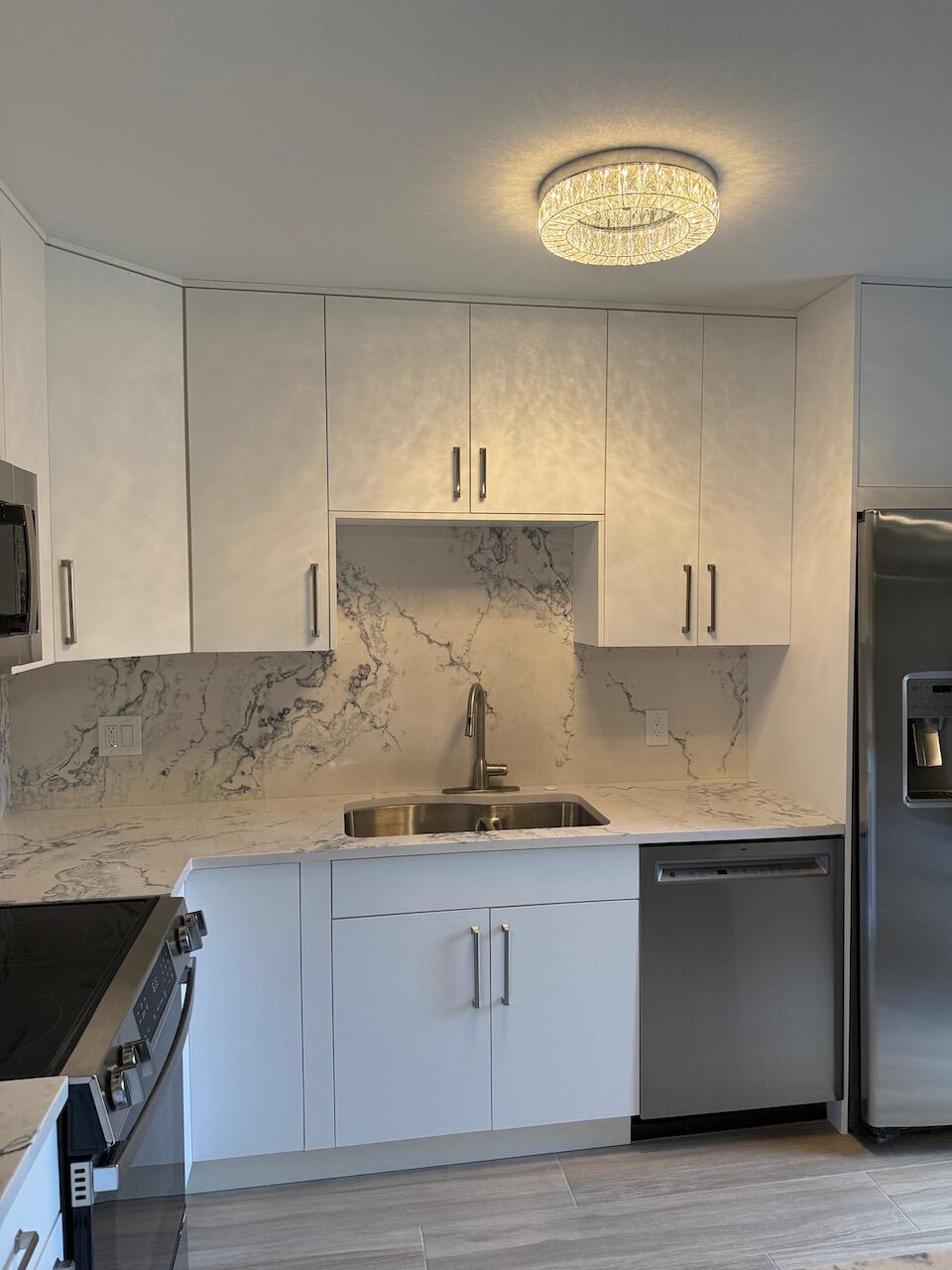 LAKEWOOD OF - Residential