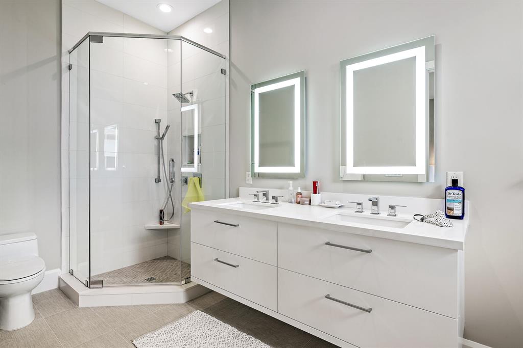 Admirals Cove - Residential