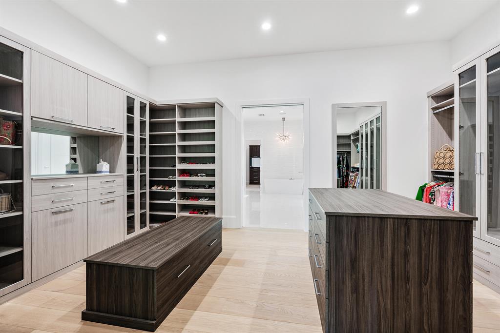 Admirals Cove - Residential