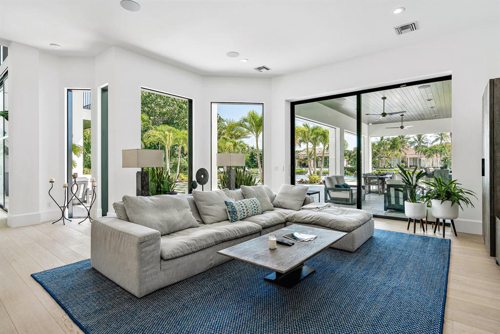 Admirals Cove - Residential