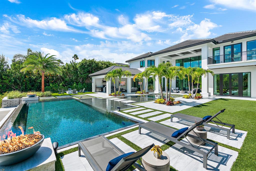 Admirals Cove - Residential