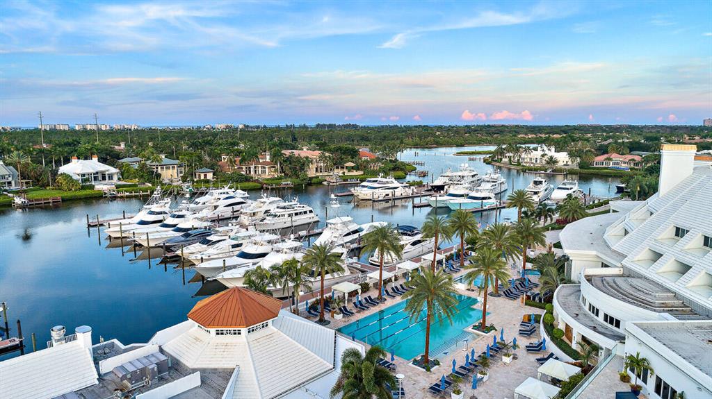 Admirals Cove - Residential