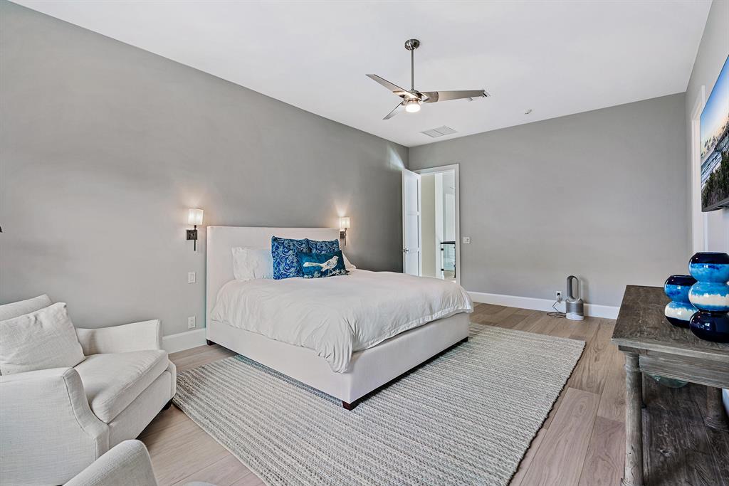 Admirals Cove - Residential