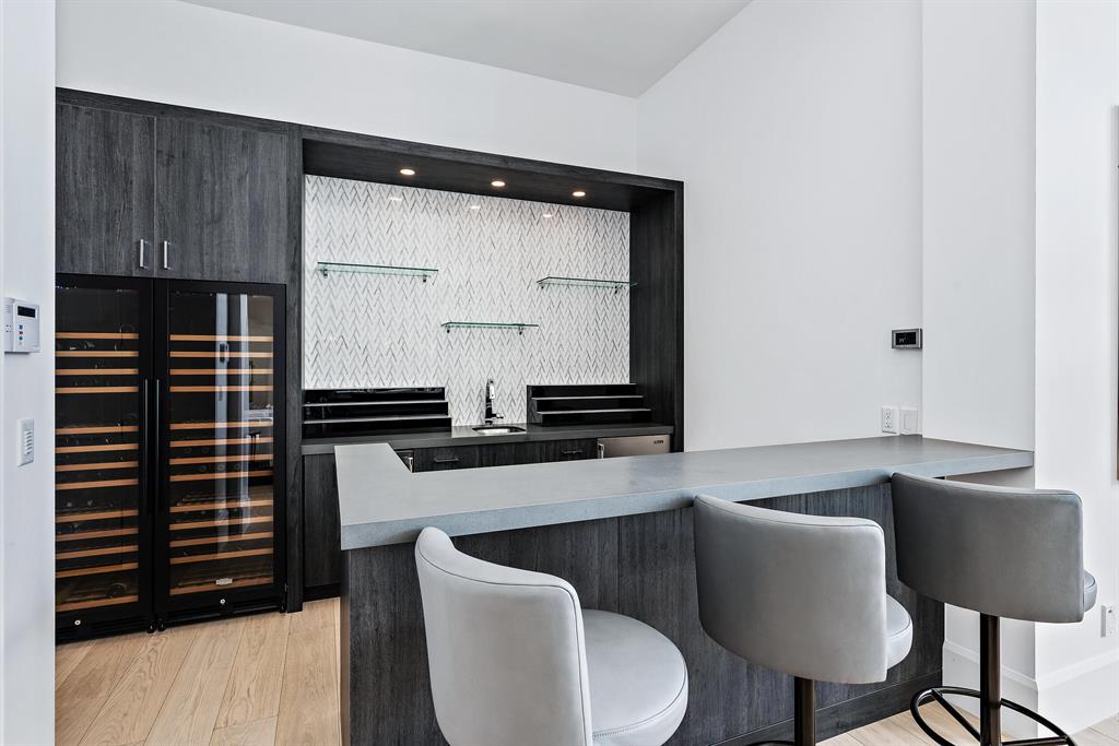 Admirals Cove - Residential