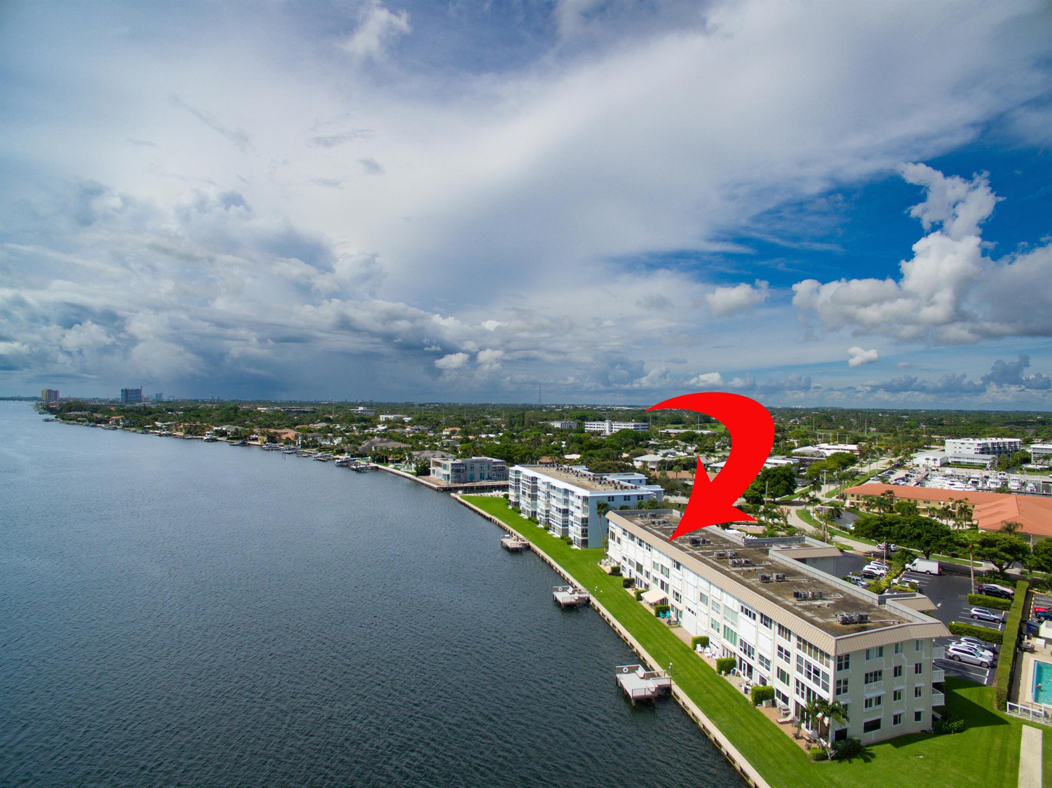 52 Yacht Club Drive 303