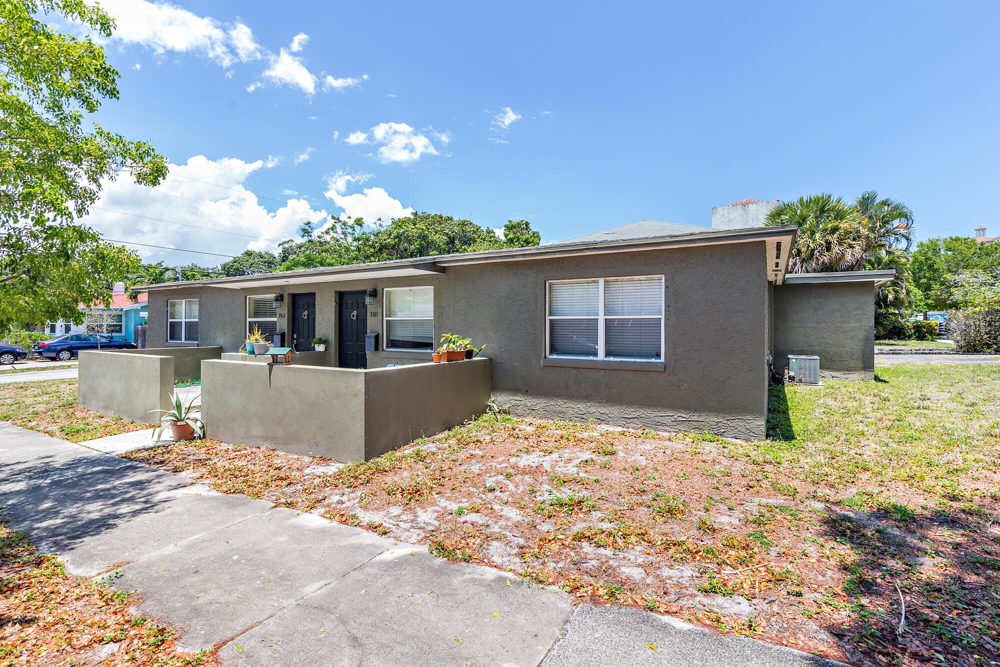 701 New Jersey Street, West Palm Beach, FL, 33401/$1,330,000 1 701 New Jersey Street