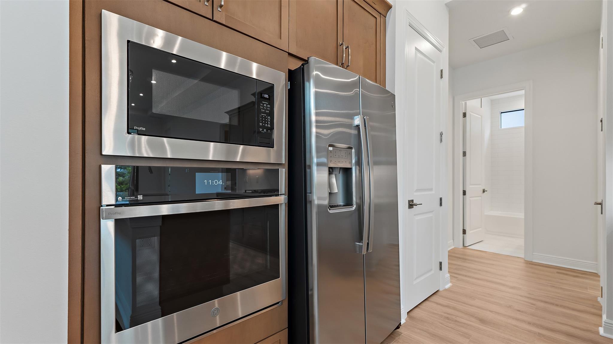 KH RIVELLA LLC - Residential