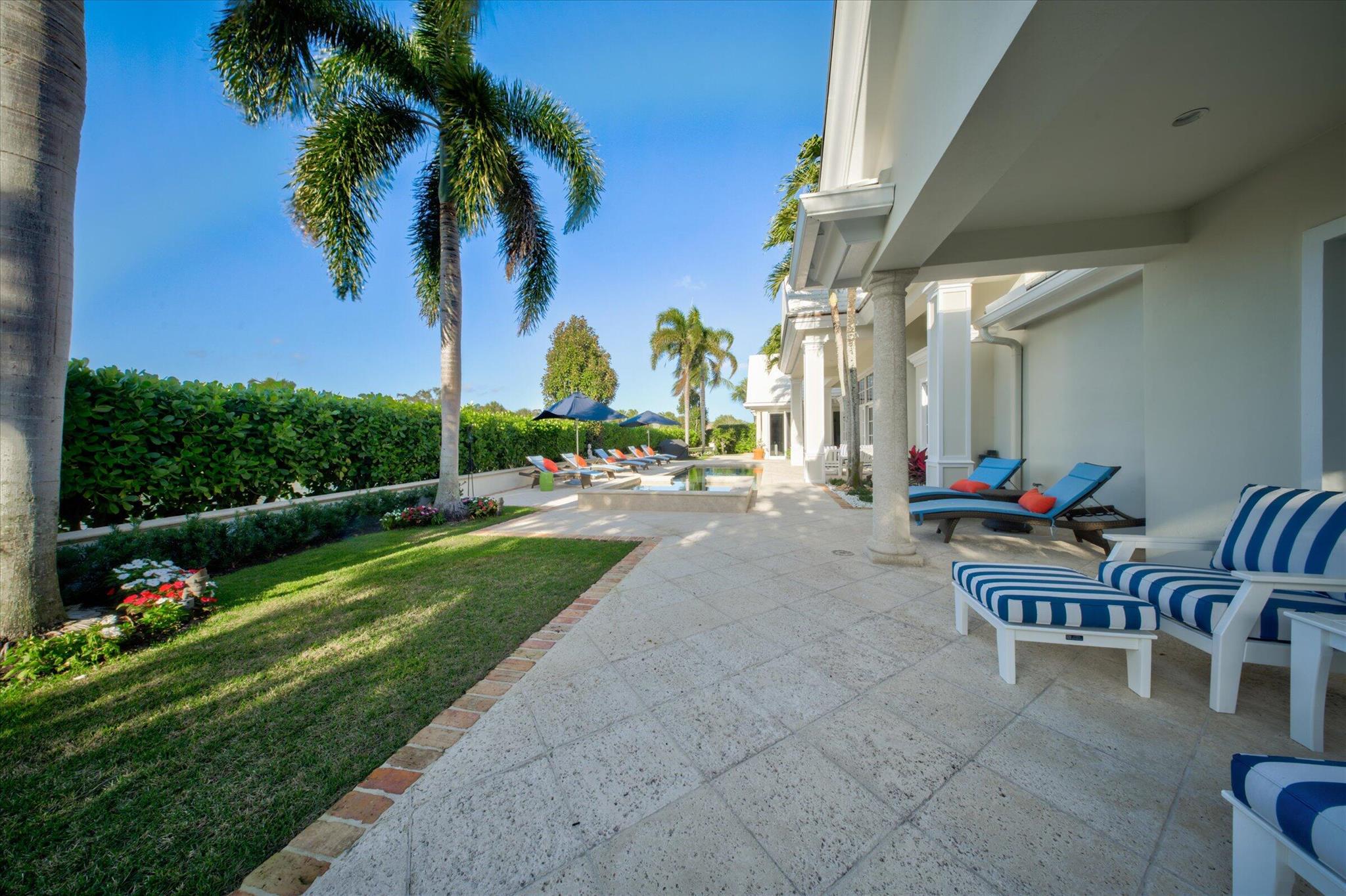 LOXAHATCHEE CLUB AT MAPLE - Residential