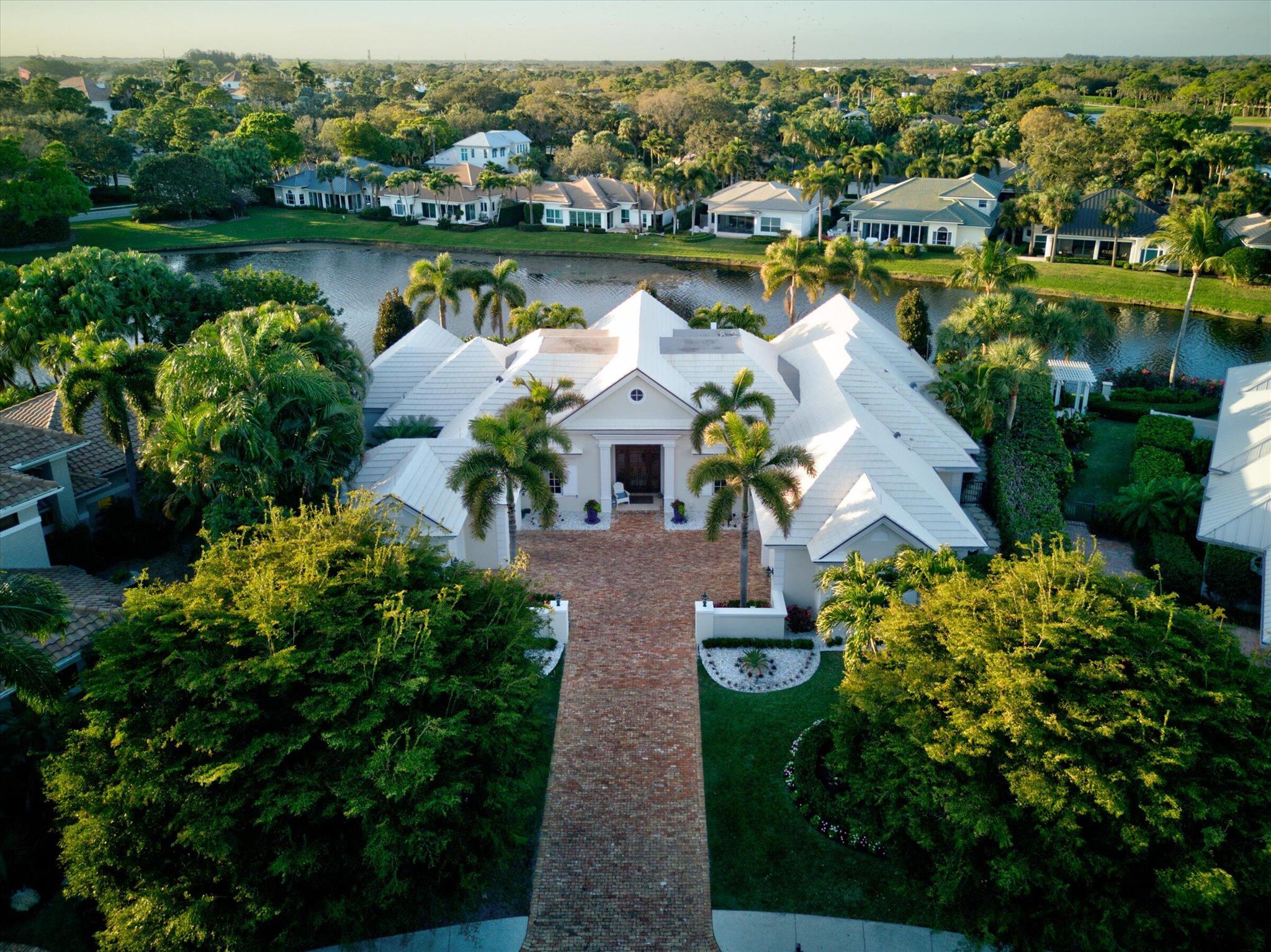 LOXAHATCHEE CLUB AT MAPLE - Residential