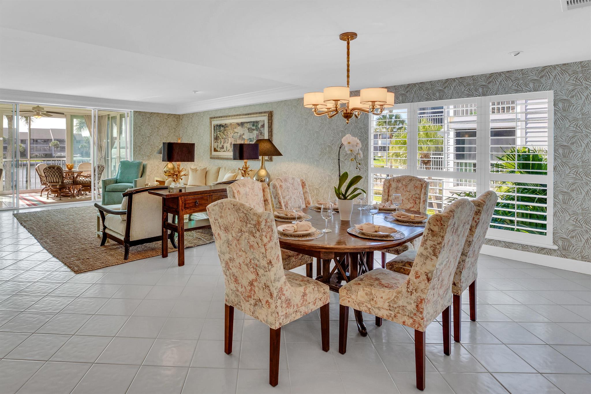 Pointes - Residential