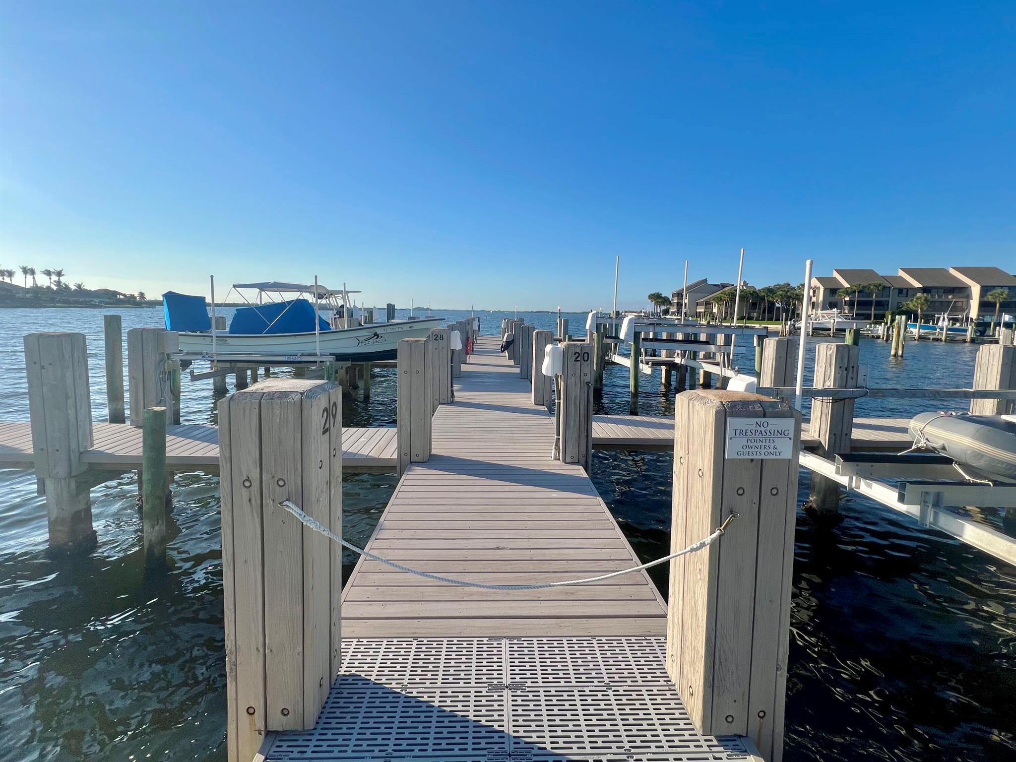 Pointes - Residential