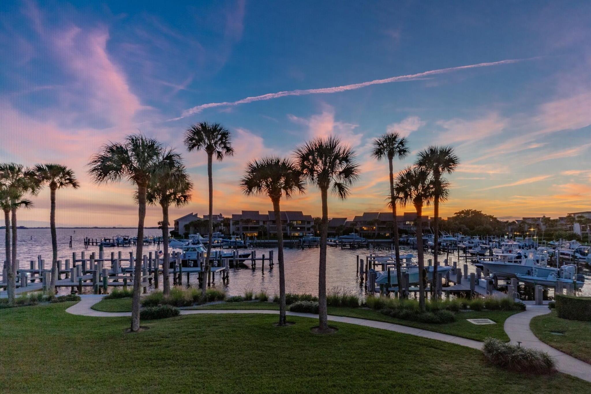 Pointes - Residential