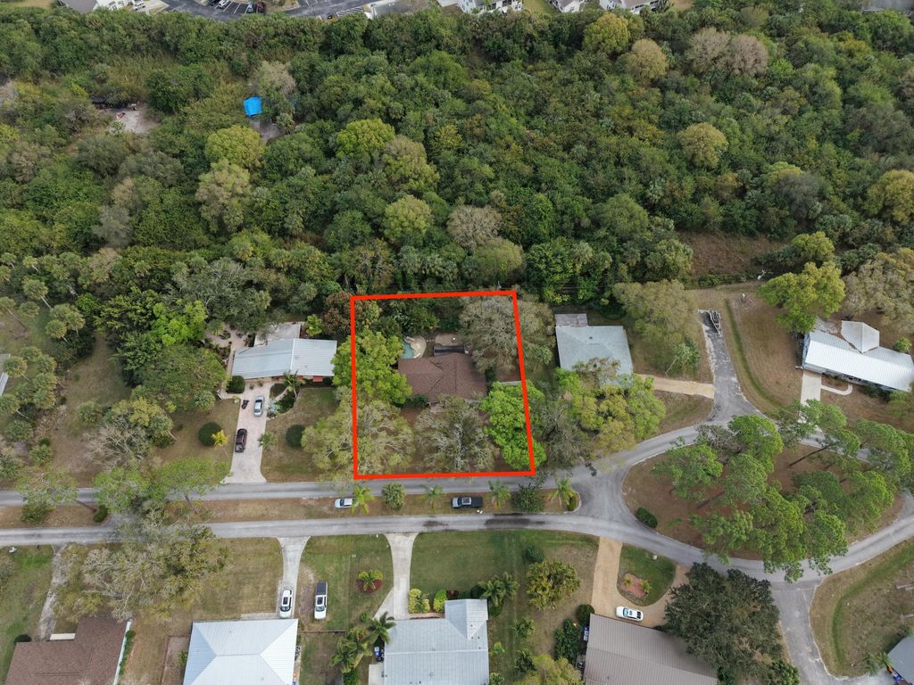 Photo of 1926 71st Avenue, Vero Beach, FL 32966 (MLS # B26013141)