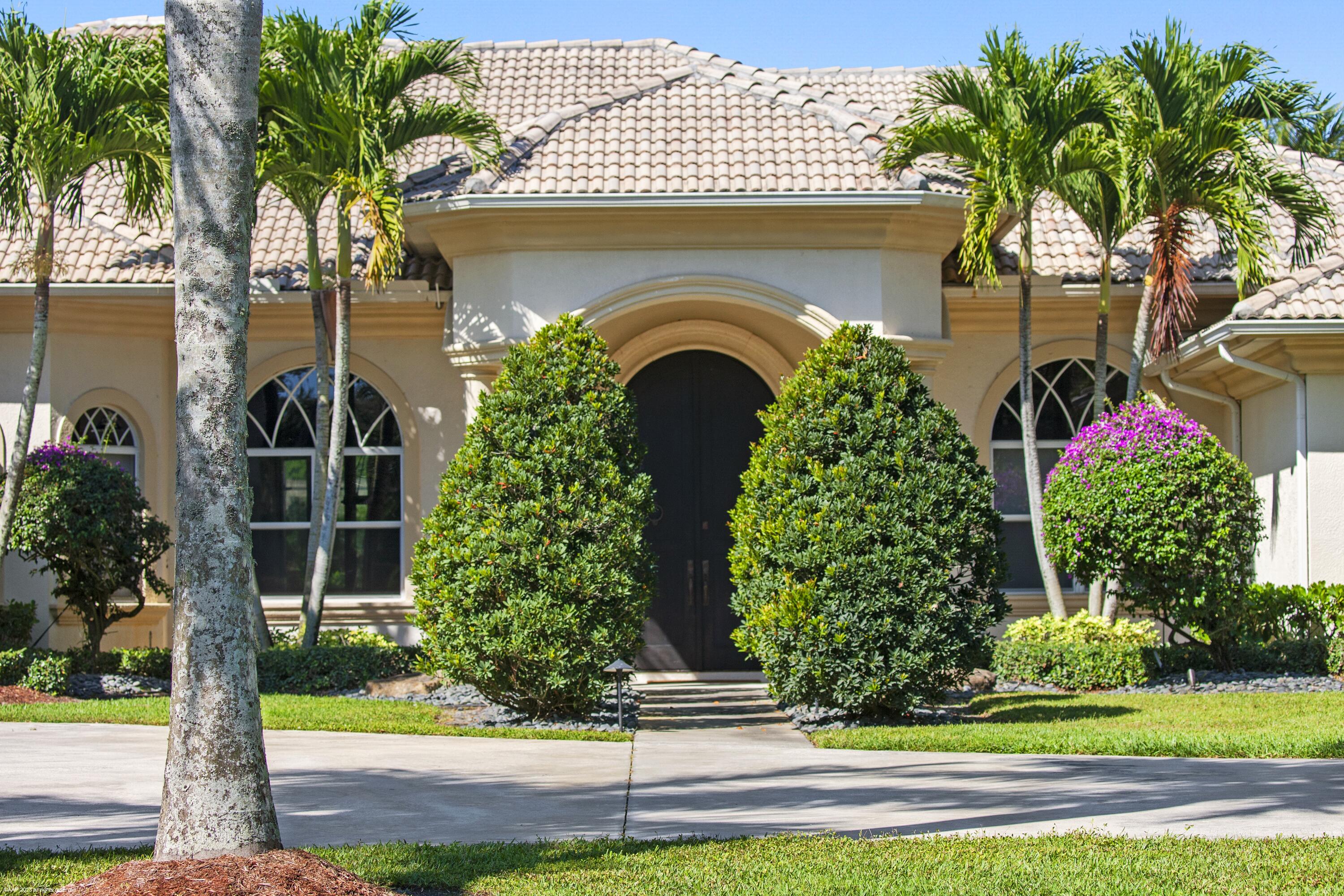 PALM BEACH POINT EAST - Residential