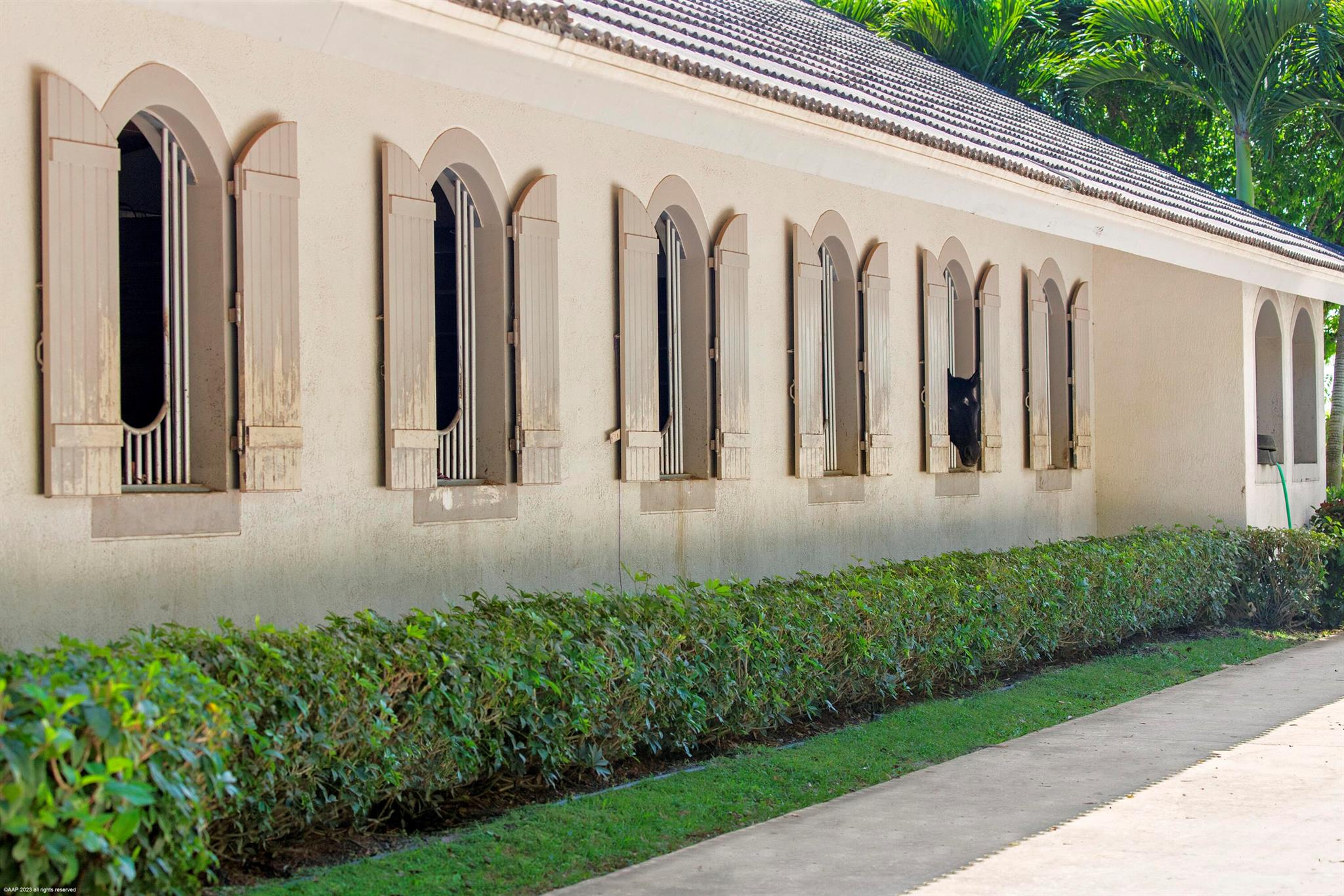 PALM BEACH POINT EAST - Residential