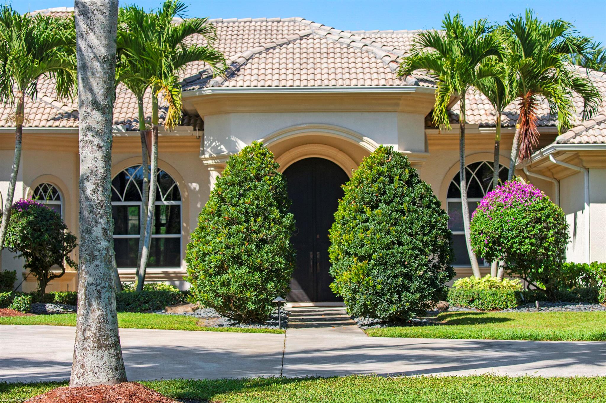 PALM BEACH POINT EAST - Residential