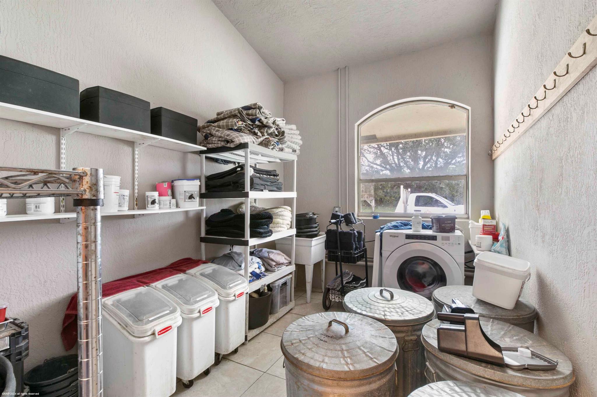 PALM BEACH POINT EAST - Residential