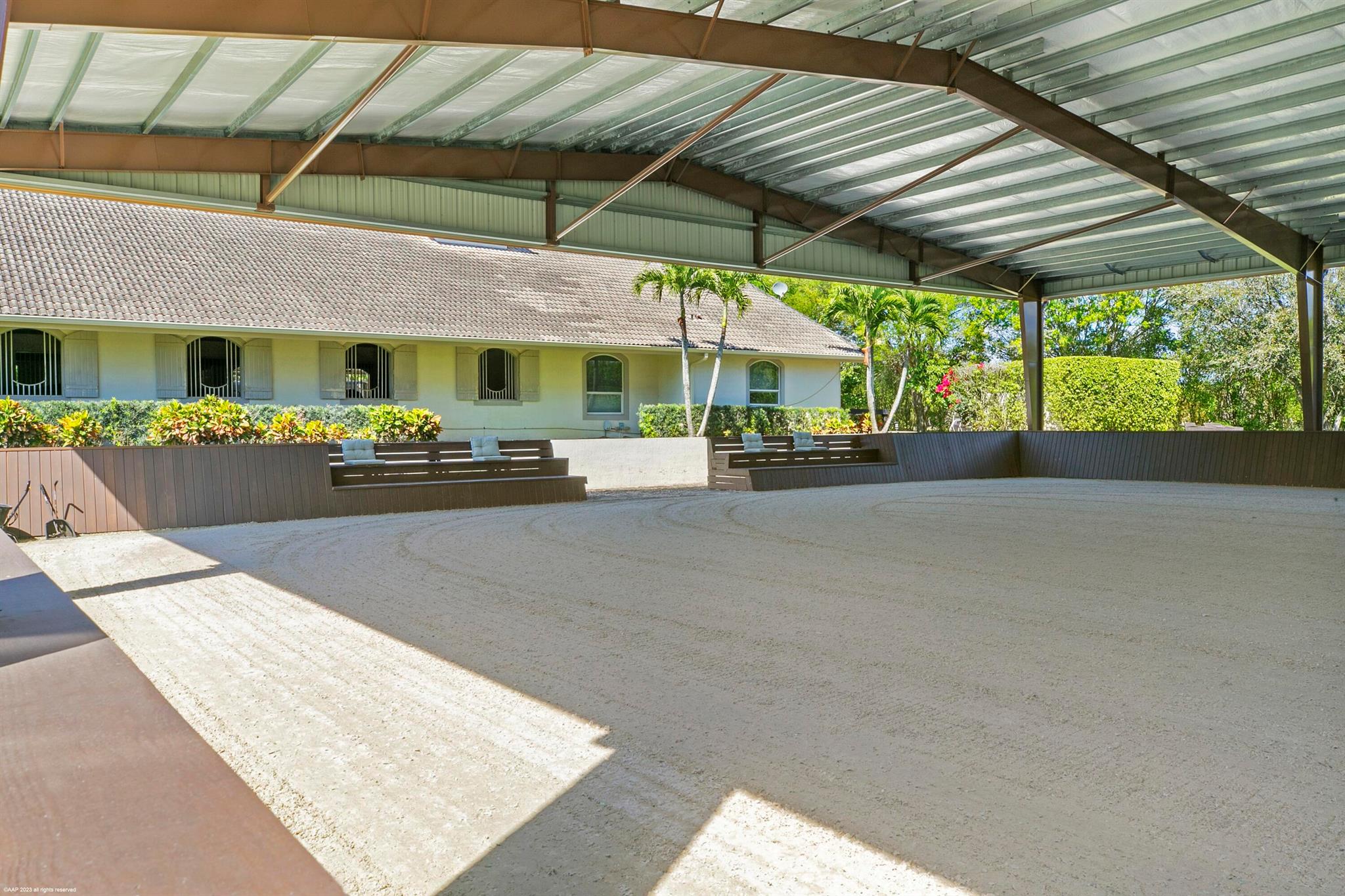 PALM BEACH POINT EAST - Residential