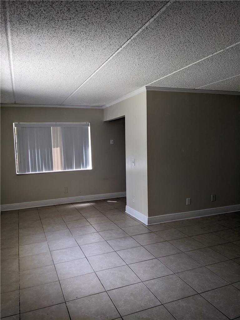 401 MEADOWS Circle, Boynton Beach FL 33436