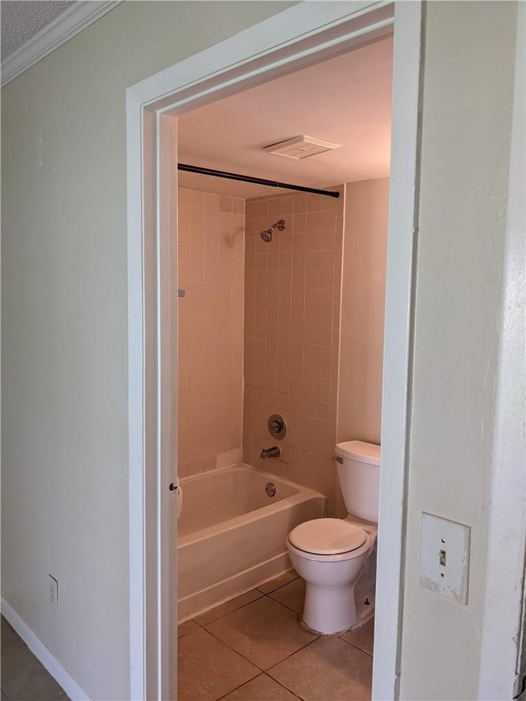 View photos, virtual tours, details... 401 MEADOWS Circle