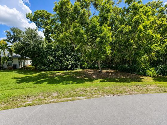 Photo of 5490 NW CHAPEL Court, Port Saint Lucie, FL 34986 (MLS # B26069060)