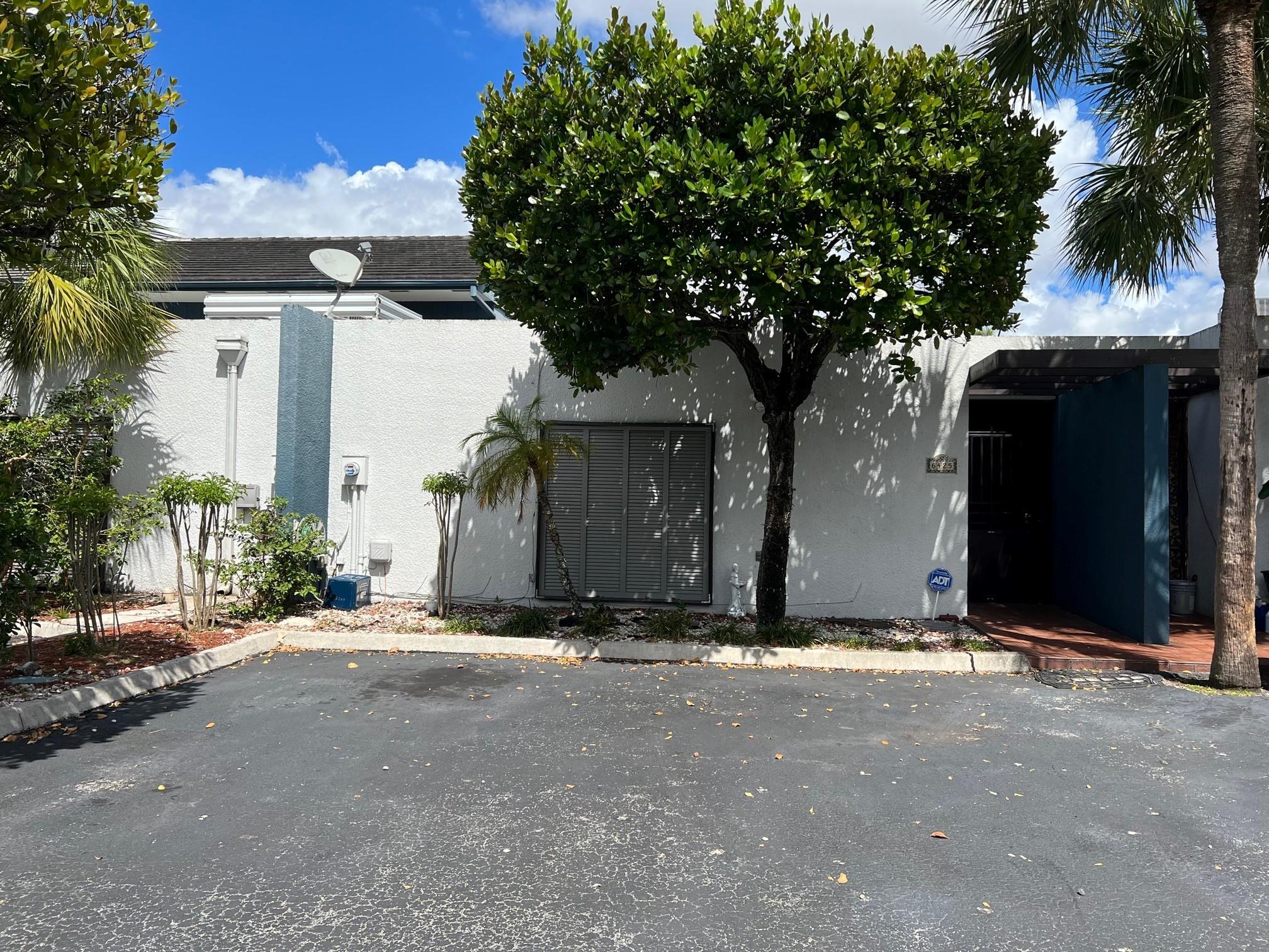 Beautiful 3/2 Townhome featuring 1,275 sq. ft. comprised of a large open floor plan with 3 bedrooms, 2 bathrooms, large kitchen with all S/S appliances, outdoor screened patio with dedicated garden courtyard, direct lake access and water views. The Windmill Gate Community is located walking distance from multiple popular restaurants, cafes and parks. The community is located minutes from the Miami Lakes Optimist Park, multiple houses of worship, schools for children of all ages and just a short drive from access to the Palmetto, I-95 and I75 highways. All tenants must be prescreened, approved by the HOA and present 1st, last and security dep upon leasing. NO EXCEPTIONS.