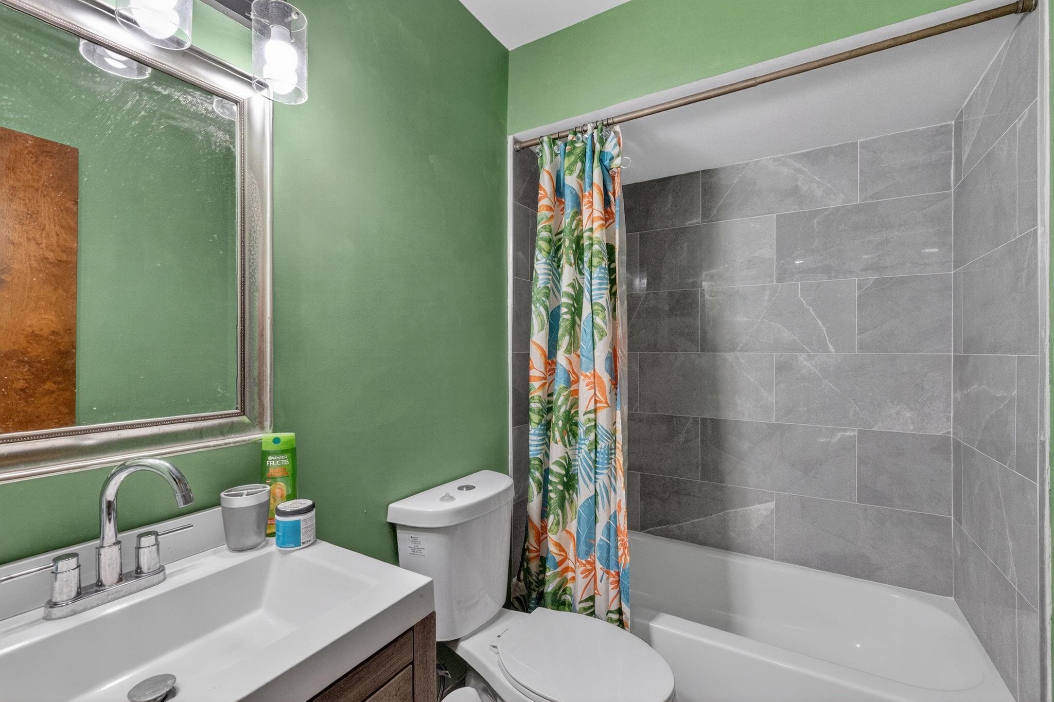 WIMBLEDON AT JACARANDA CO - Residential