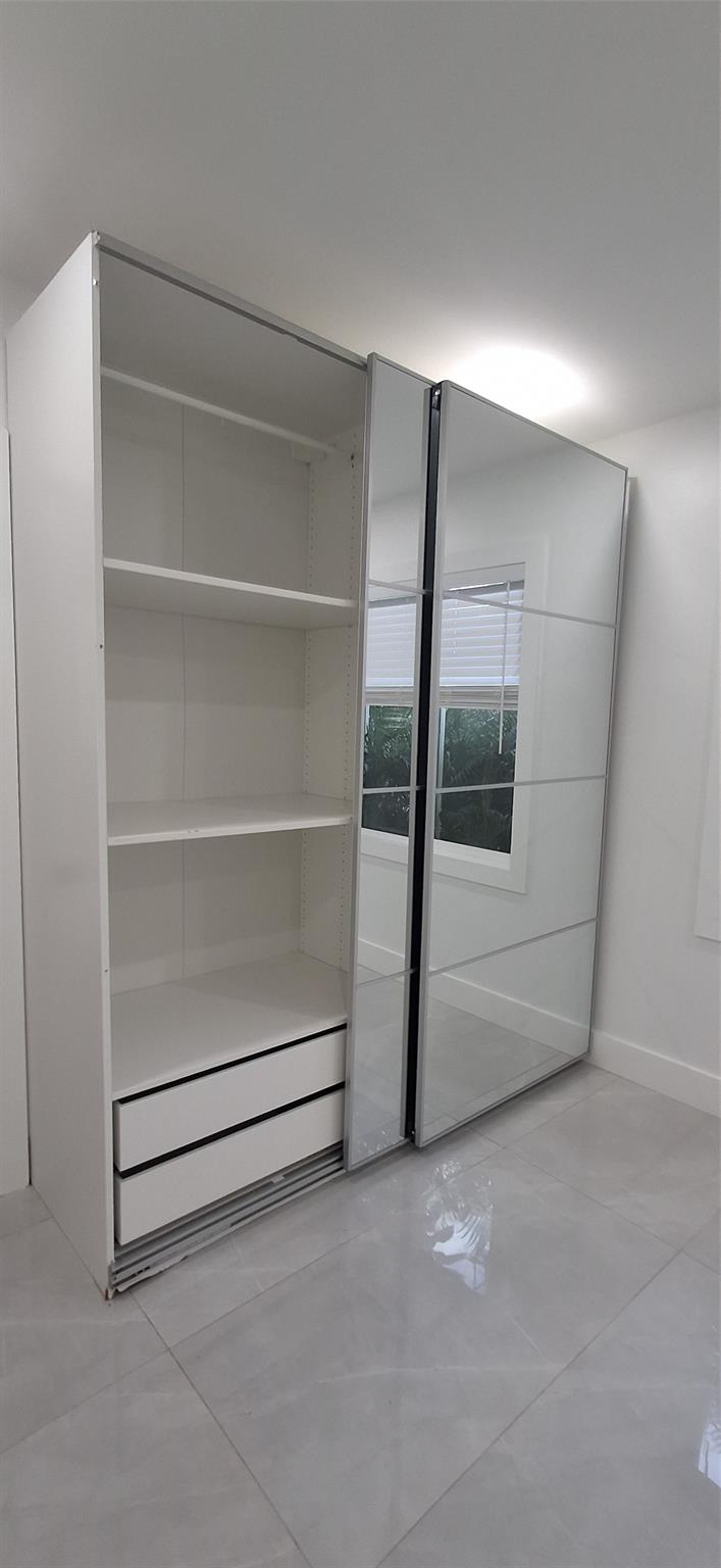 Hollywood 1-21 B - Residential