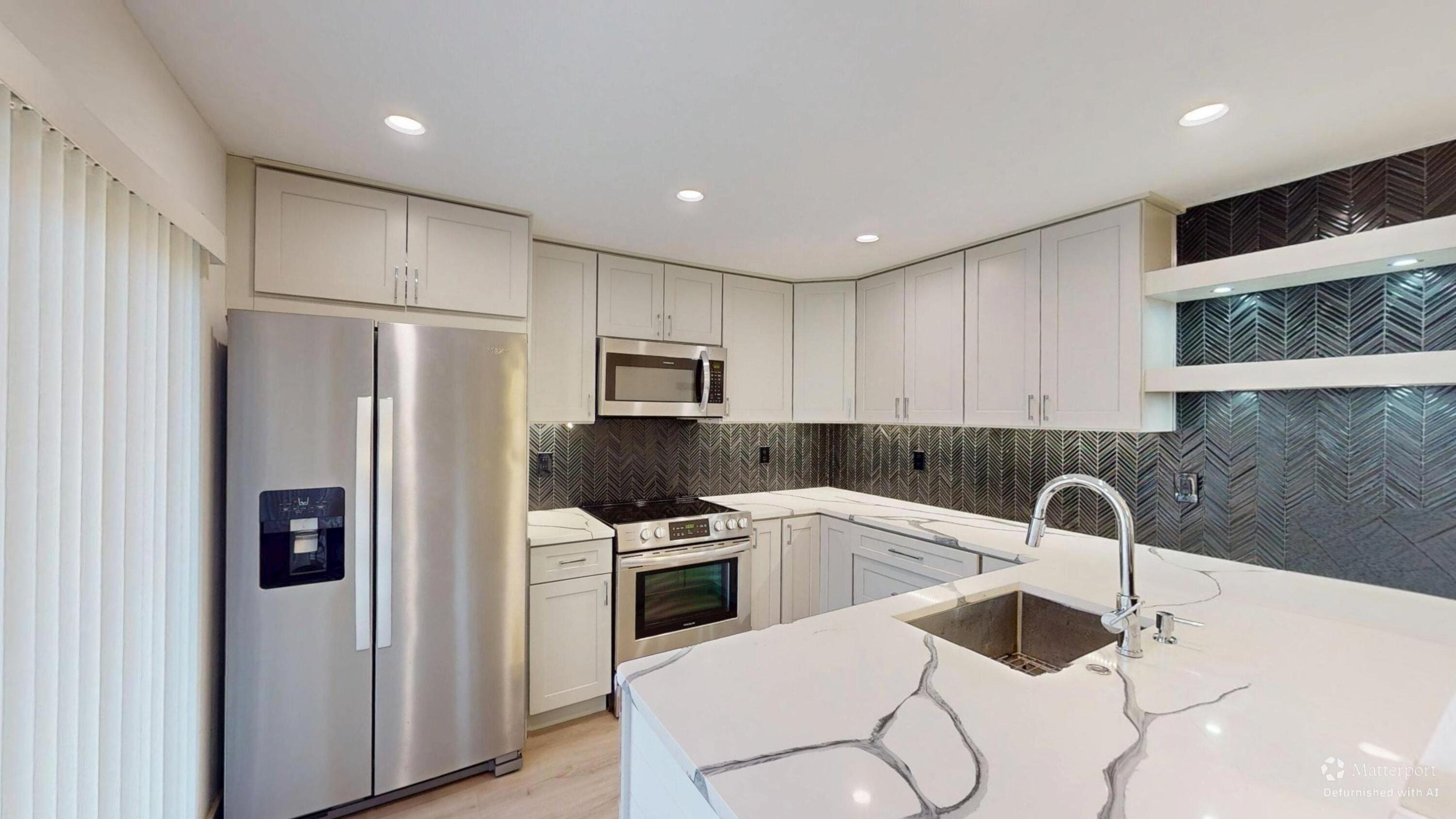 HERITAGE VILLAGE OF P B LAKES - Residential Lease