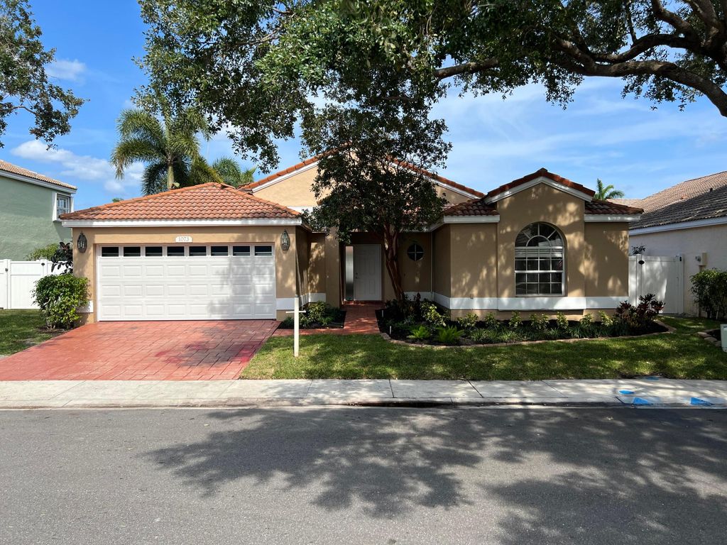 Photo of 1073 Siena Oaks Circle E, Palm Beach Gardens, FL 33410 (MLS # R11099851)