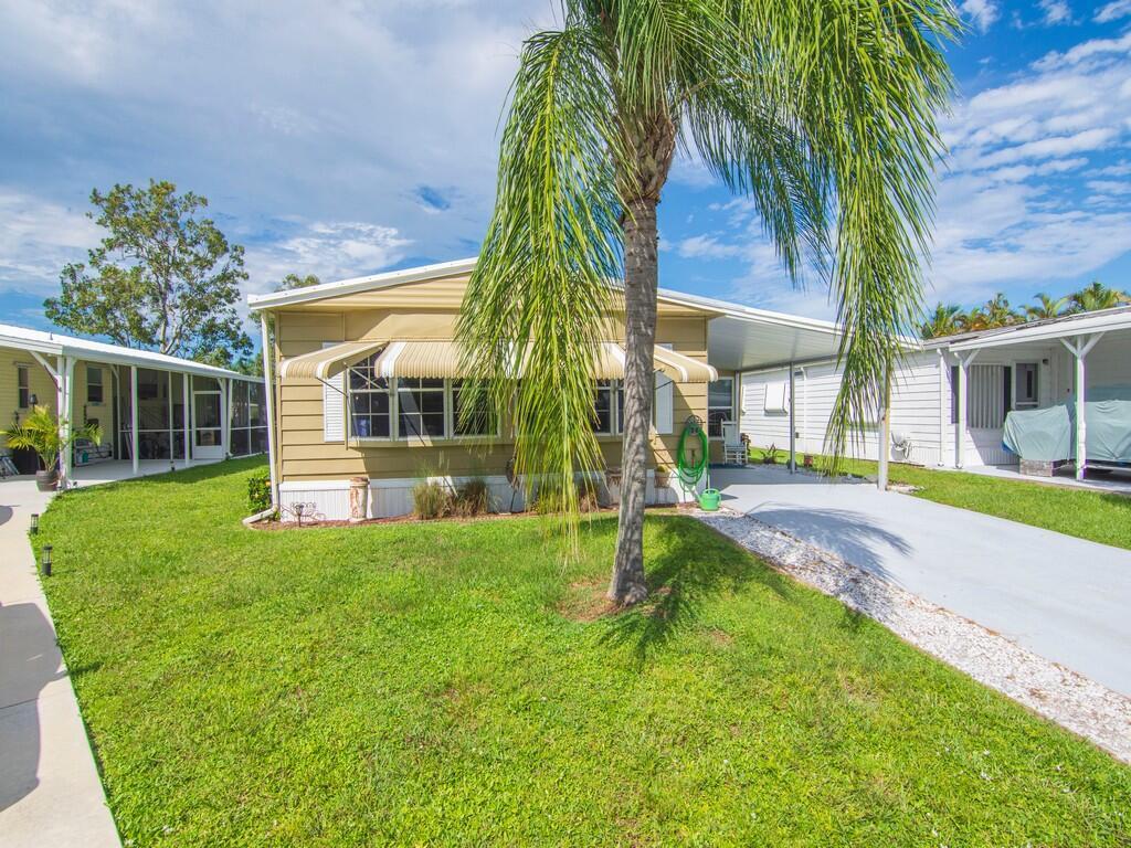 Spanish Lakes Golf Villag - Residential